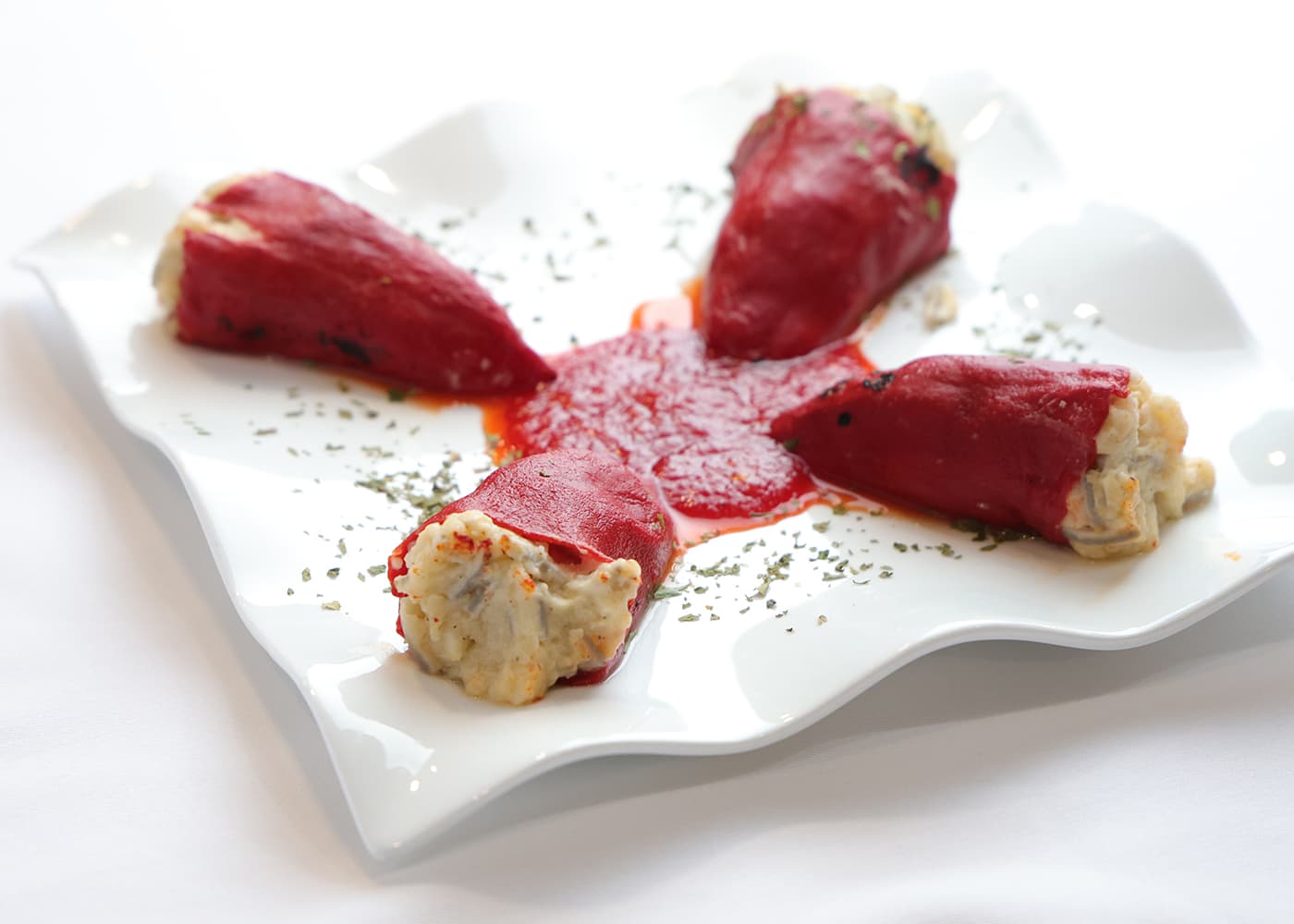 pimientos_rellenos_gulas_gambas_restaurante_posada_miranda